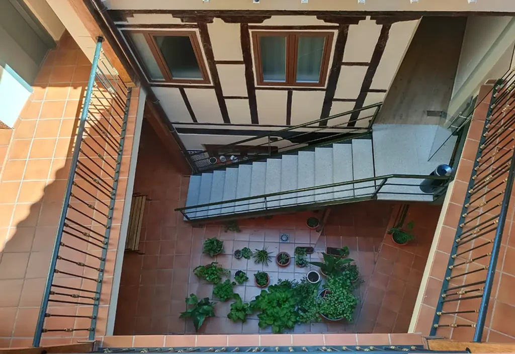 Hostal Infantes Toledo España cover 2